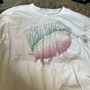 American Eagle Outfitters White Graphic Tee